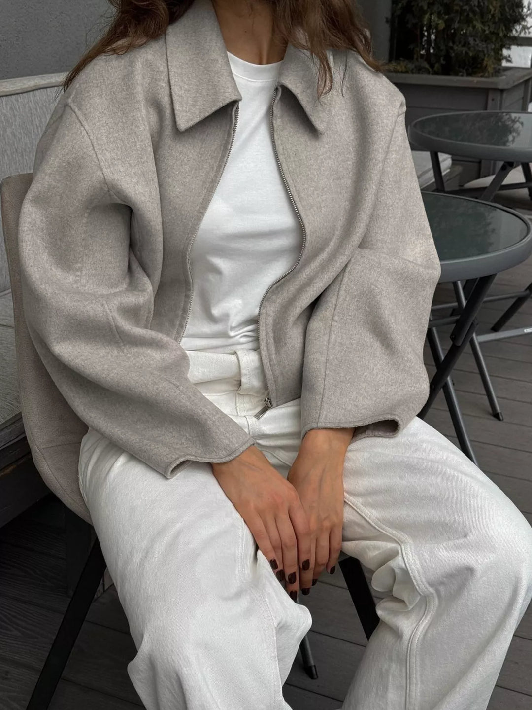 Cropped zip-up jacket with dropped shoulders and collar