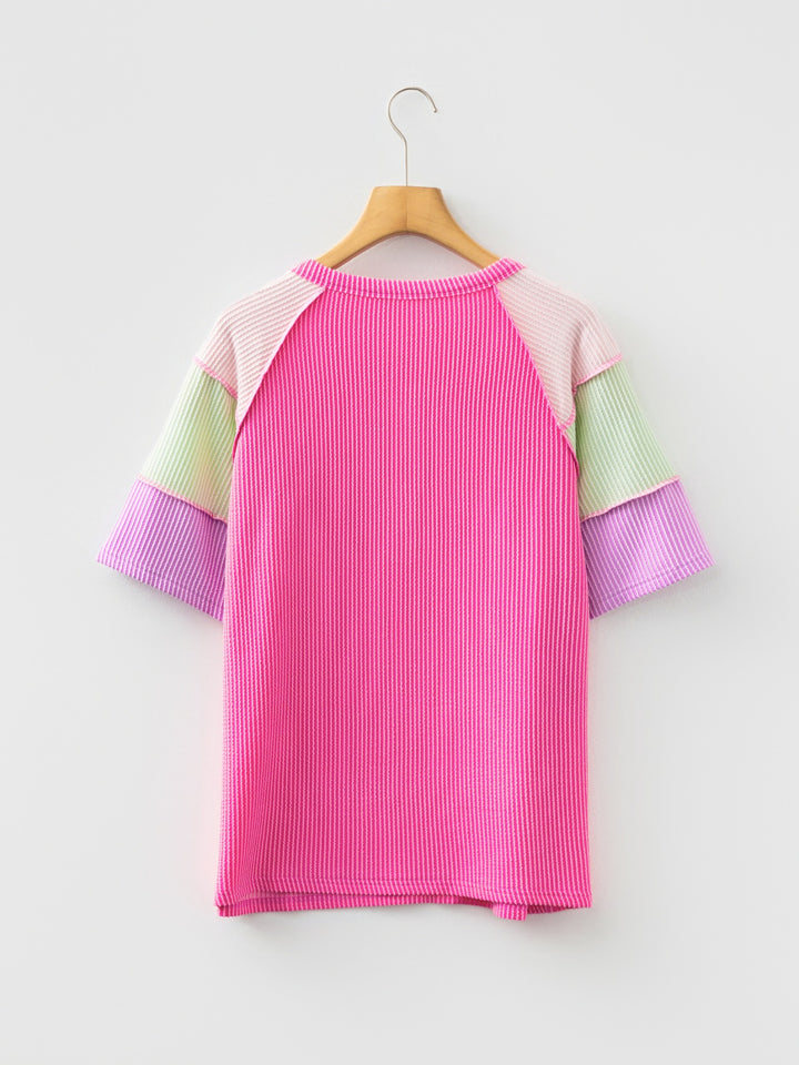 Color-block ribbed henley top with wood button placket