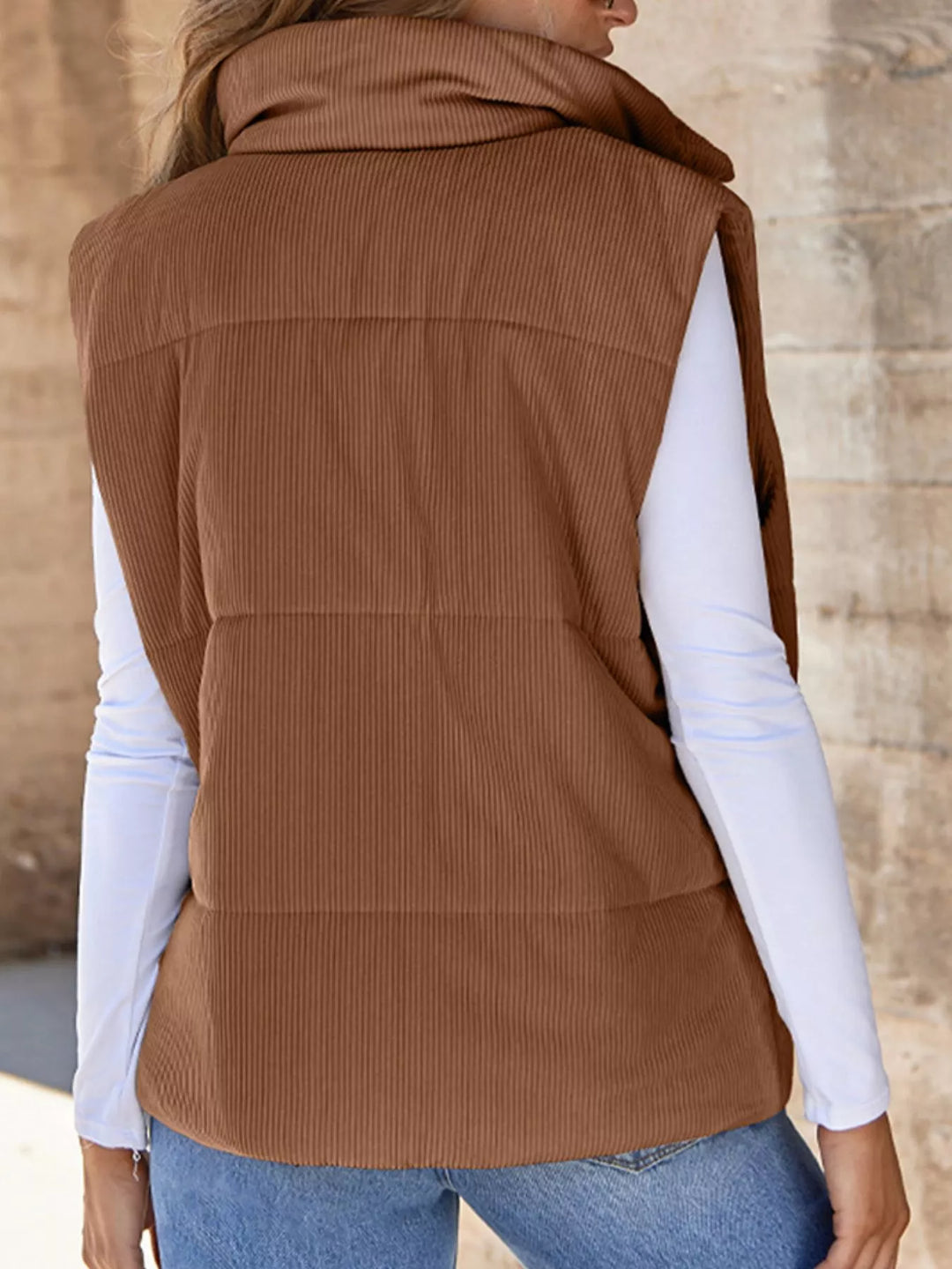 Corduroy stand collar zip-up puffer vest