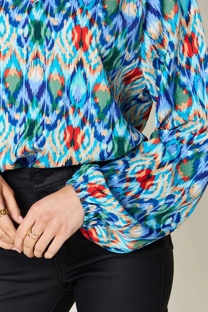 Abstract print balloon sleeve blouse with split neck