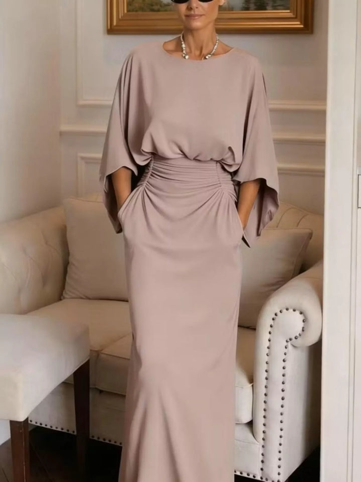 Batwing sleeve maxi dress with ruched waist and pockets