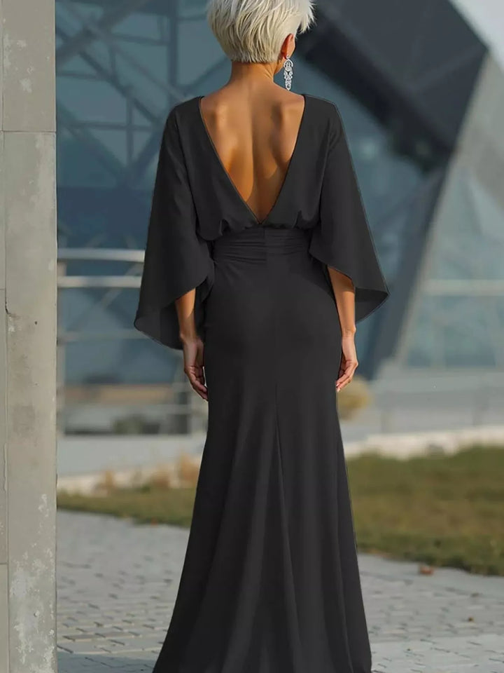 Batwing sleeve maxi dress with ruched waist and pockets