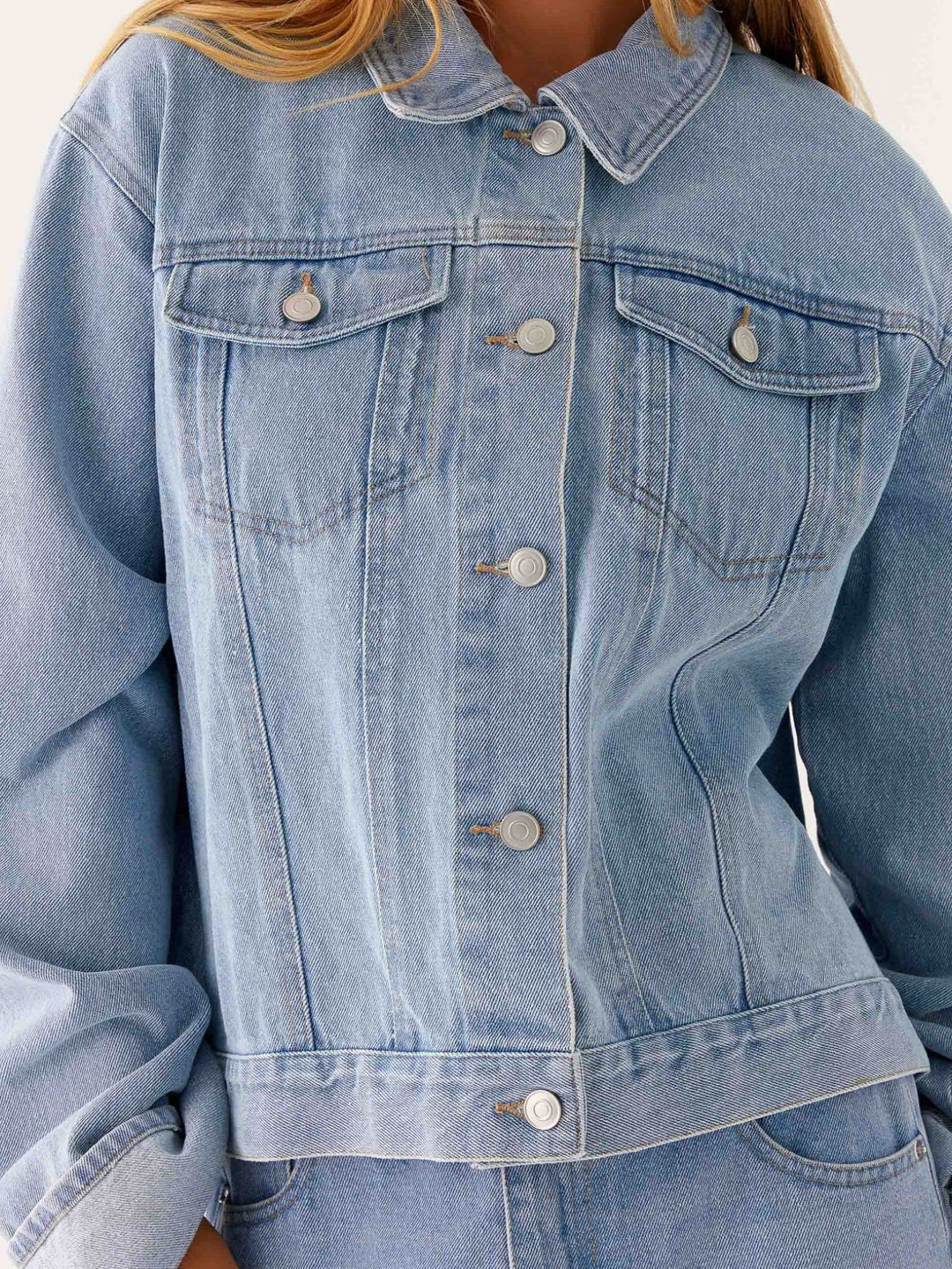 Oversized cropped denim jacket with chest flap pockets