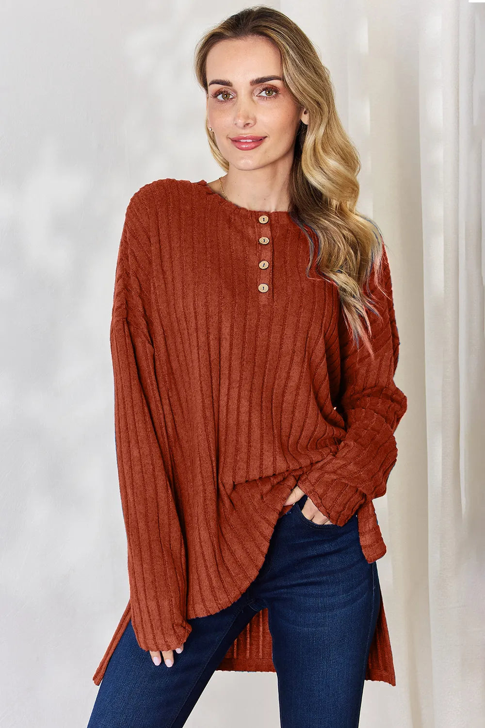 Rust Ribbed knit half-button long sleeve high-low top