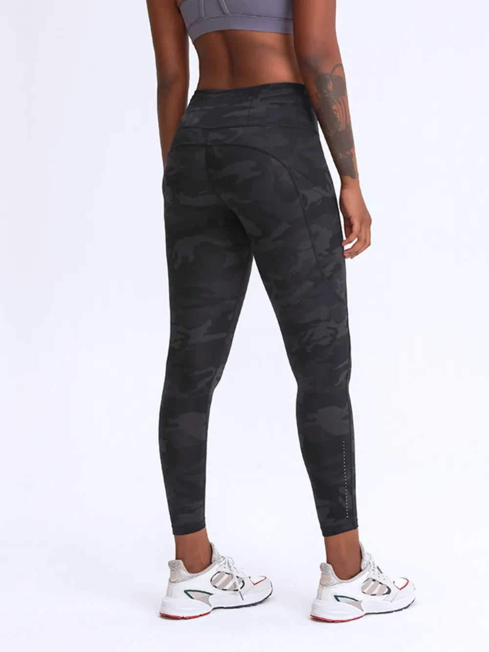 Wide waistband high-rise leggings with side pockets
