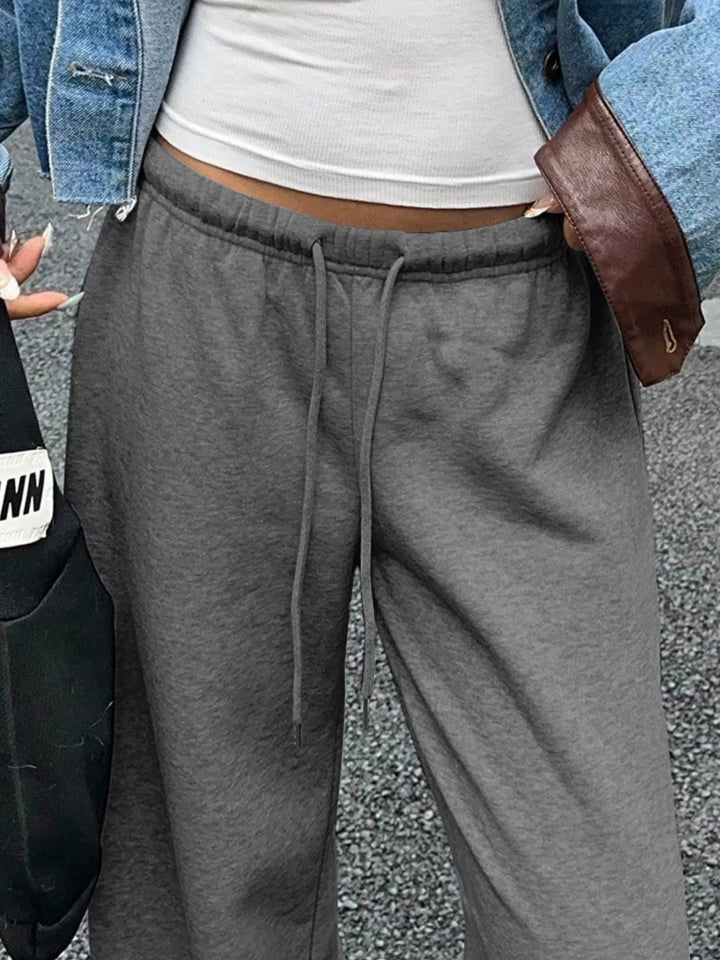 Relaxed wide-leg drawstring sweatpants