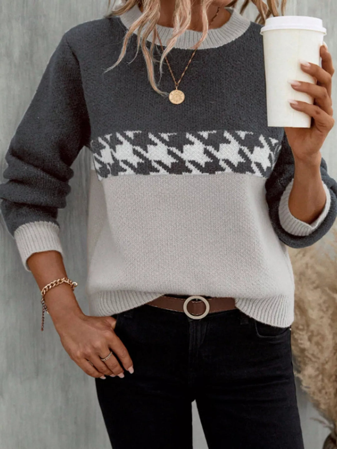 Color block houndstooth crew neck sweater