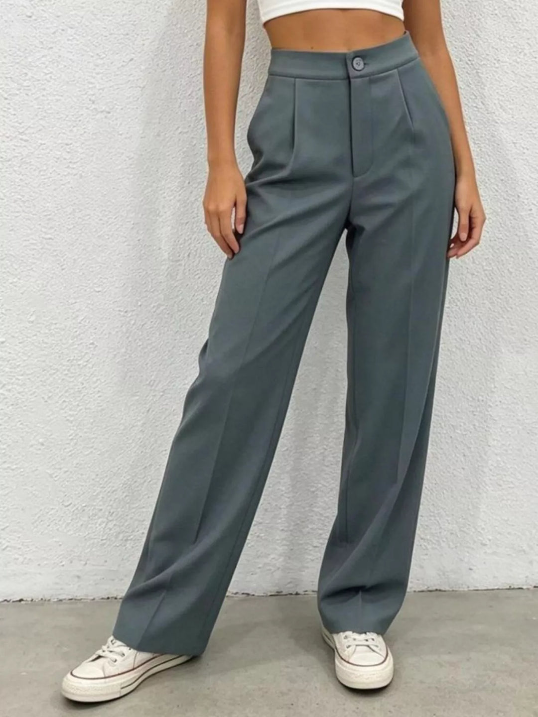 High-rise pleated wide-leg trousers with side pockets