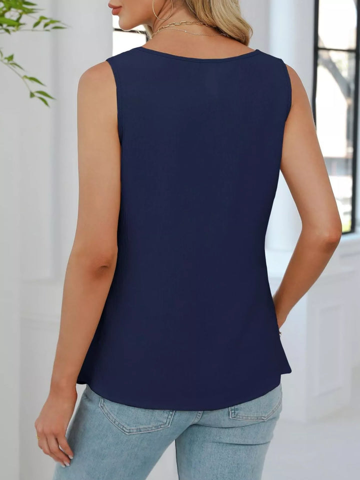Front-pleat V-neck sleeveless tank top