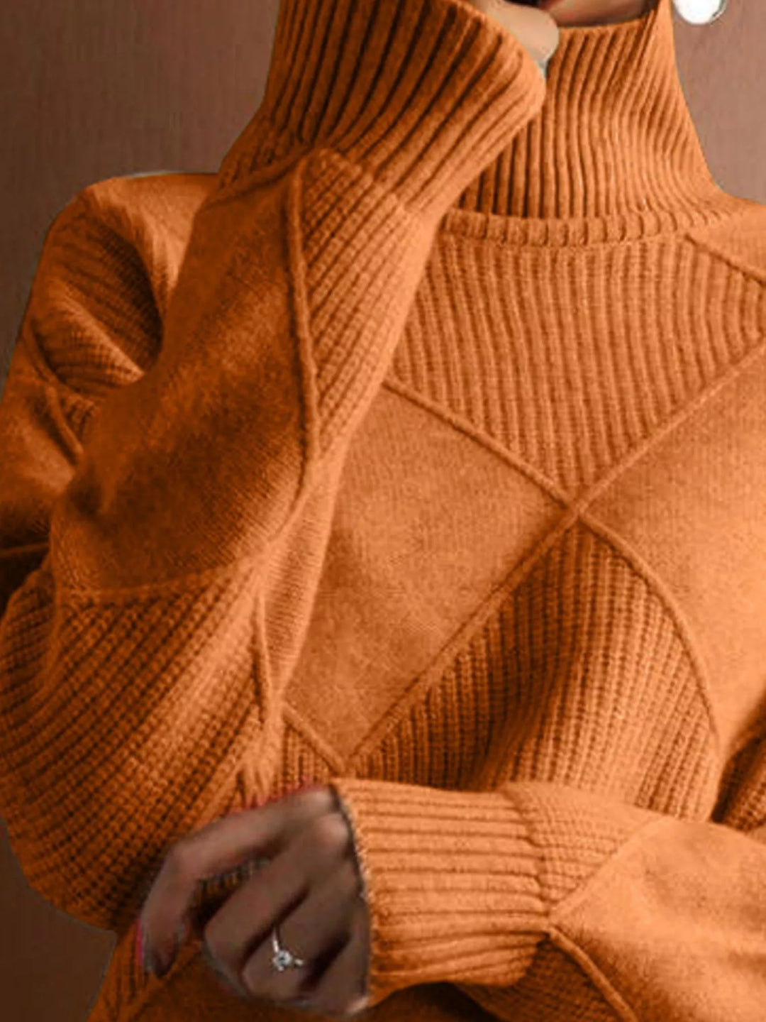 Textured argyle knit turtleneck sweater with ribbed cuffs