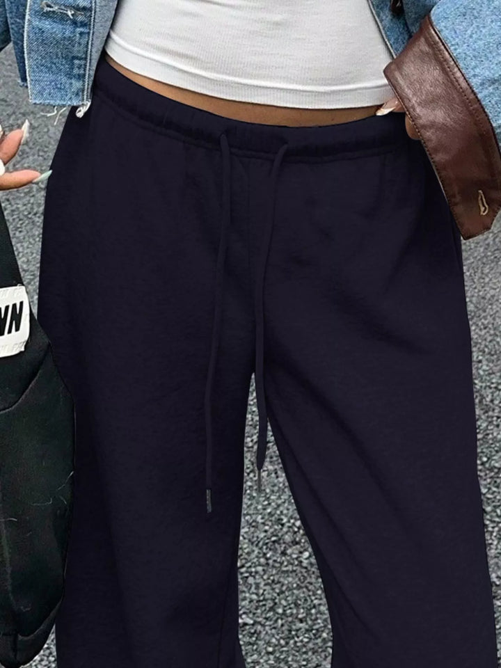 Relaxed wide-leg drawstring sweatpants