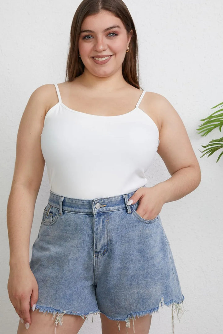 Round neck slim cami tank with spaghetti straps