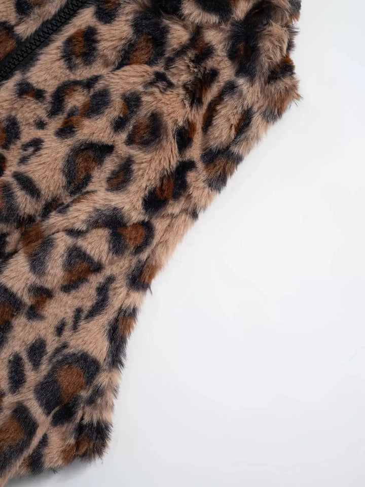 Leopard faux fur cropped zip-up vest with stand collar