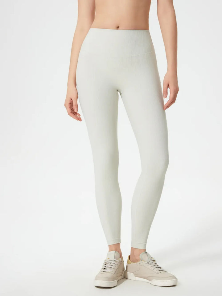 Ribbed high-waist active leggings with contoured waistband