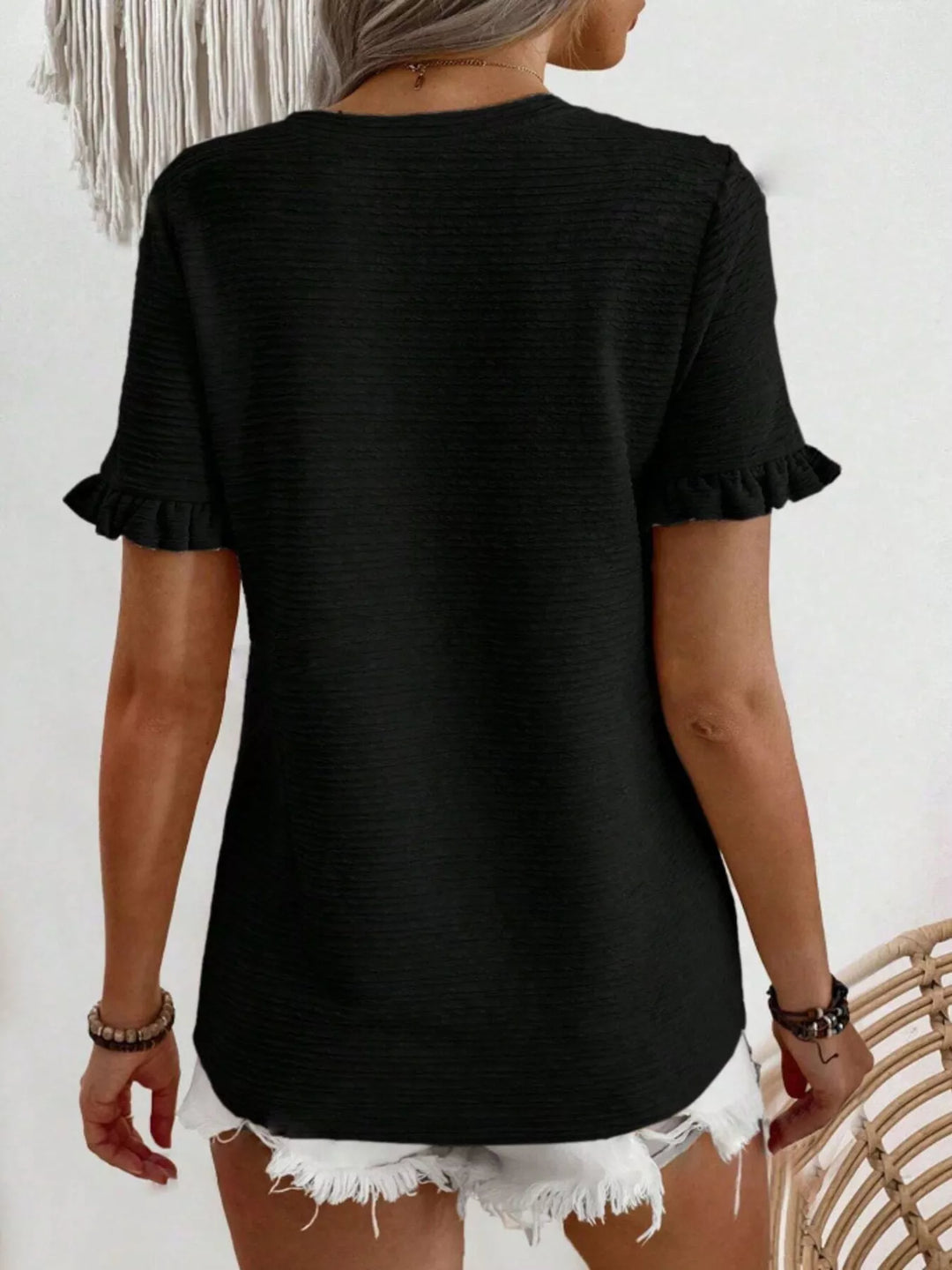Ruffle-cuff crew neck top with crinkle texture