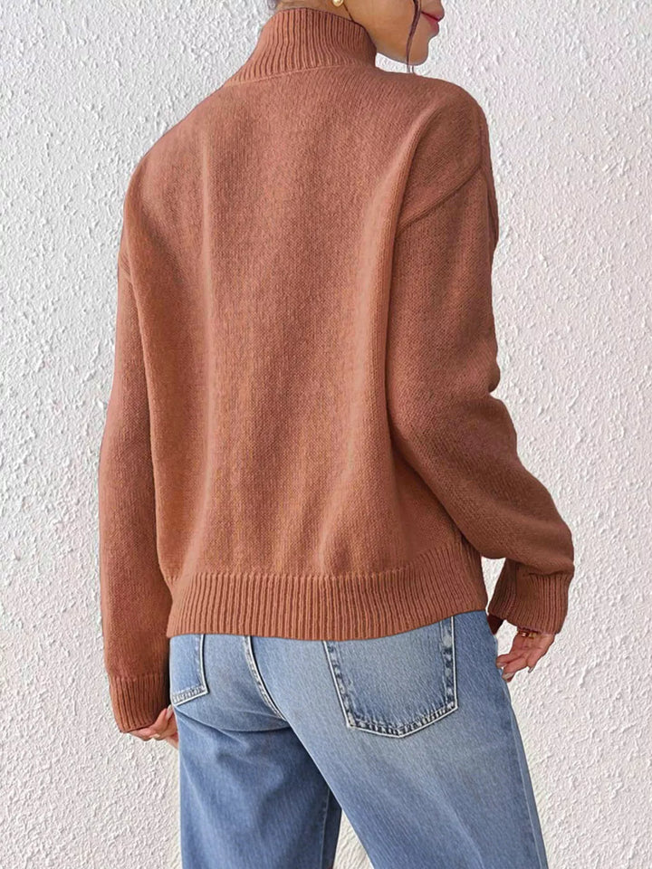 Center seam mock neck knit pullover sweater