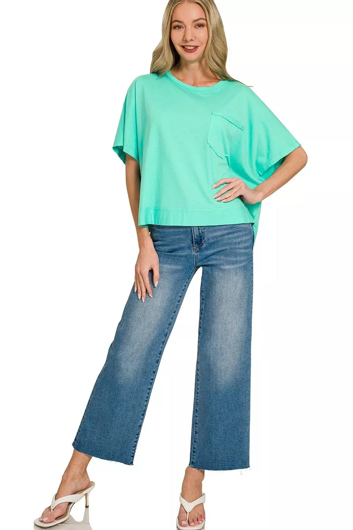 Exposed seam boxy crop tee with chest pocket