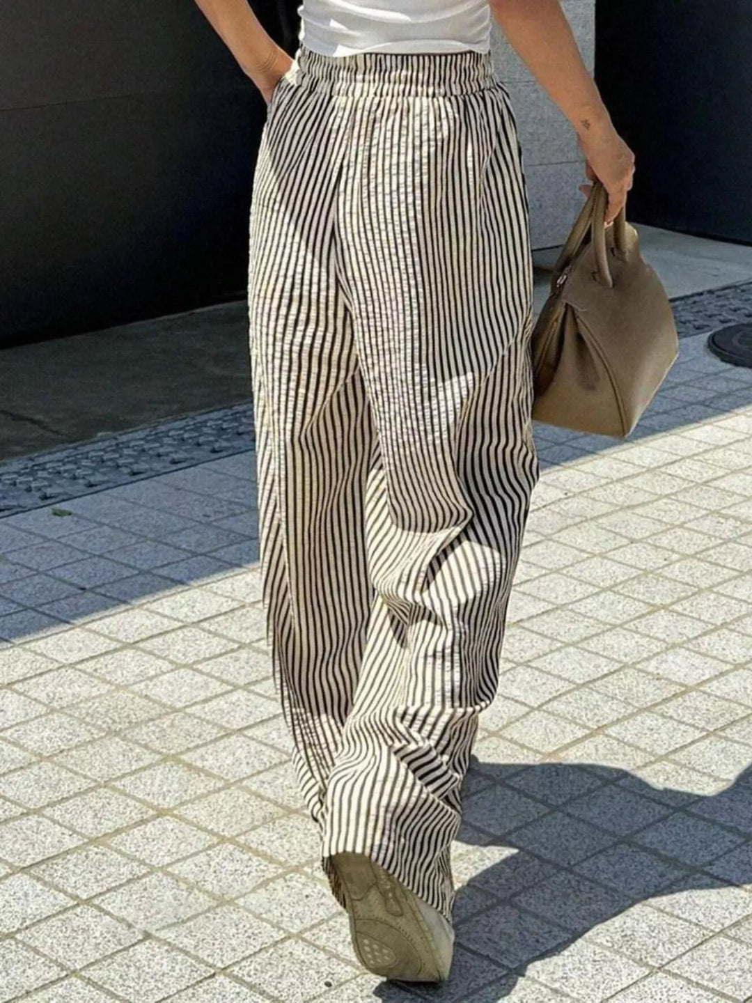 Striped wide-leg drawstring pants with side pockets