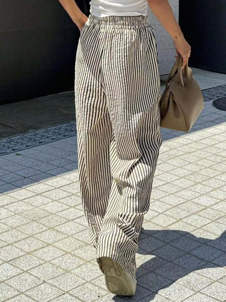 Striped wide-leg drawstring pants with side pockets