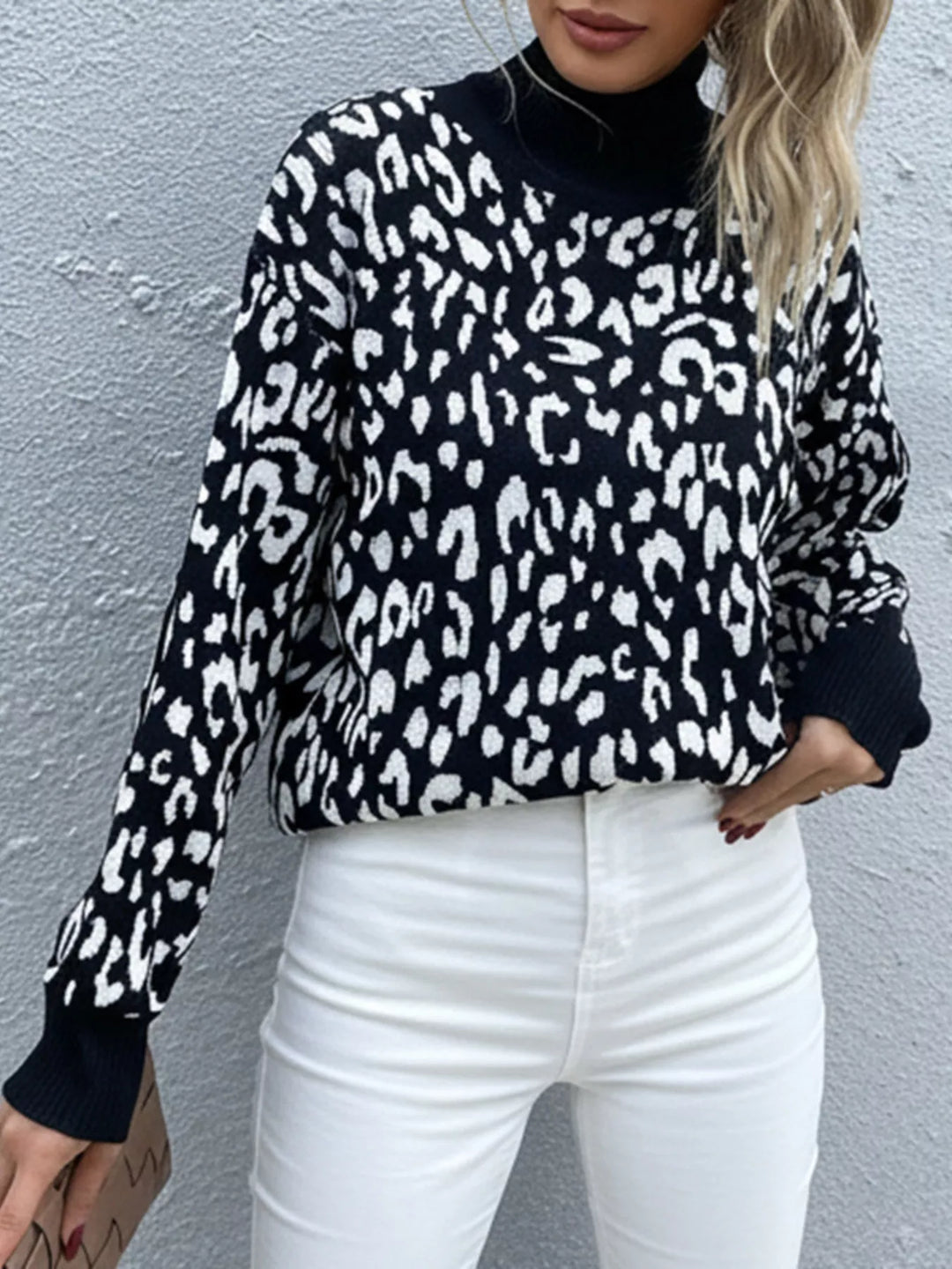 Leopard print high-neck knit pullover sweater