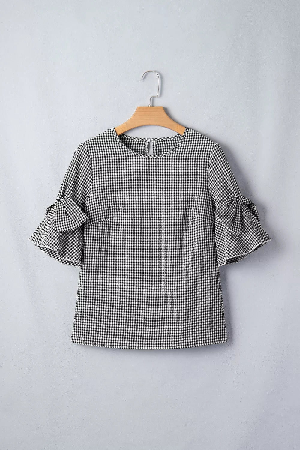 Gingham ruffle half-sleeve crew neck blouse