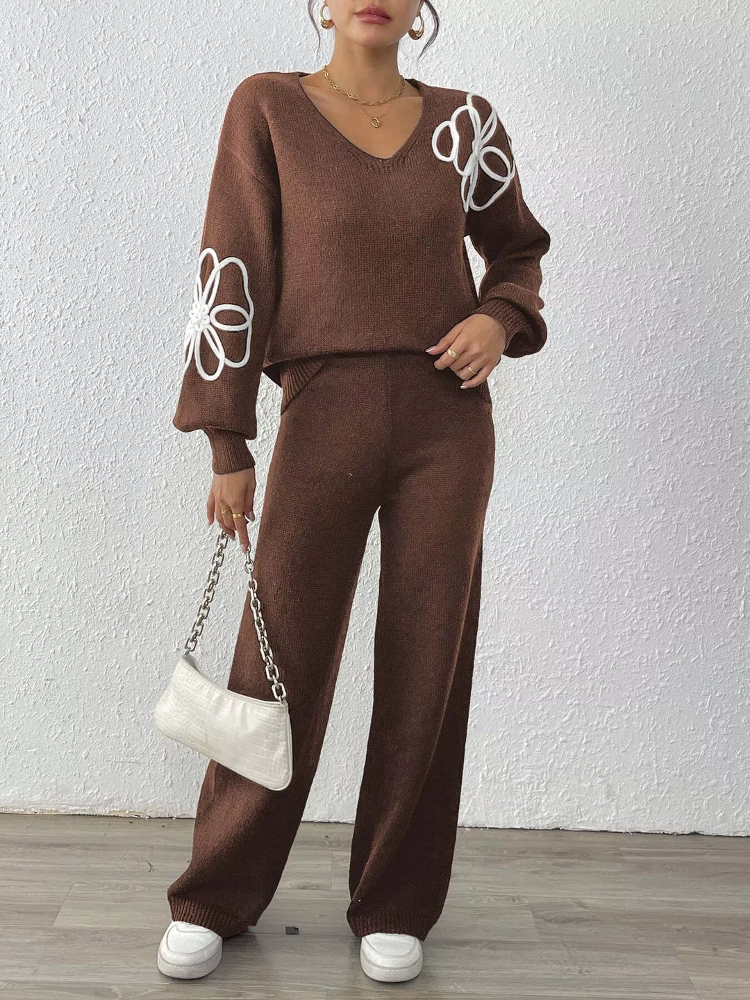 Floral embroidered V-neck sweater set with wide-leg pants