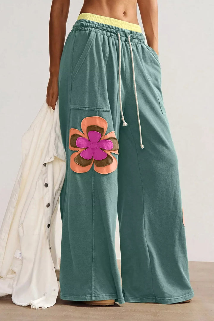 Floral appliqué wide-leg drawstring pants