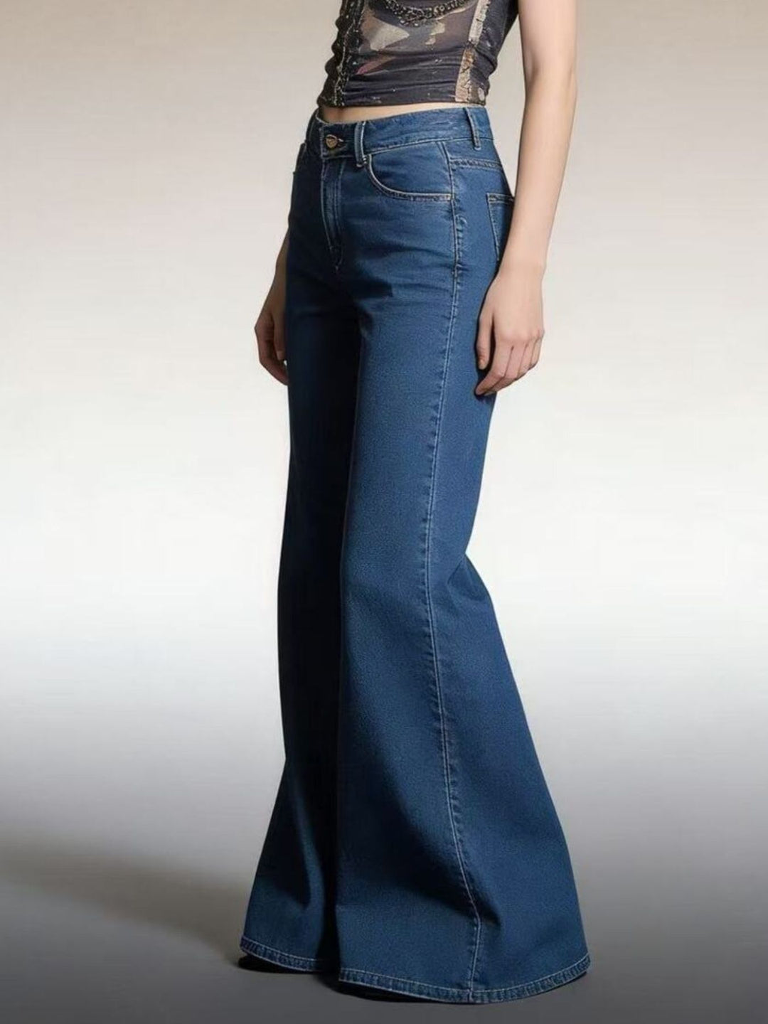 High-rise stretch flare leg jeans with pockets