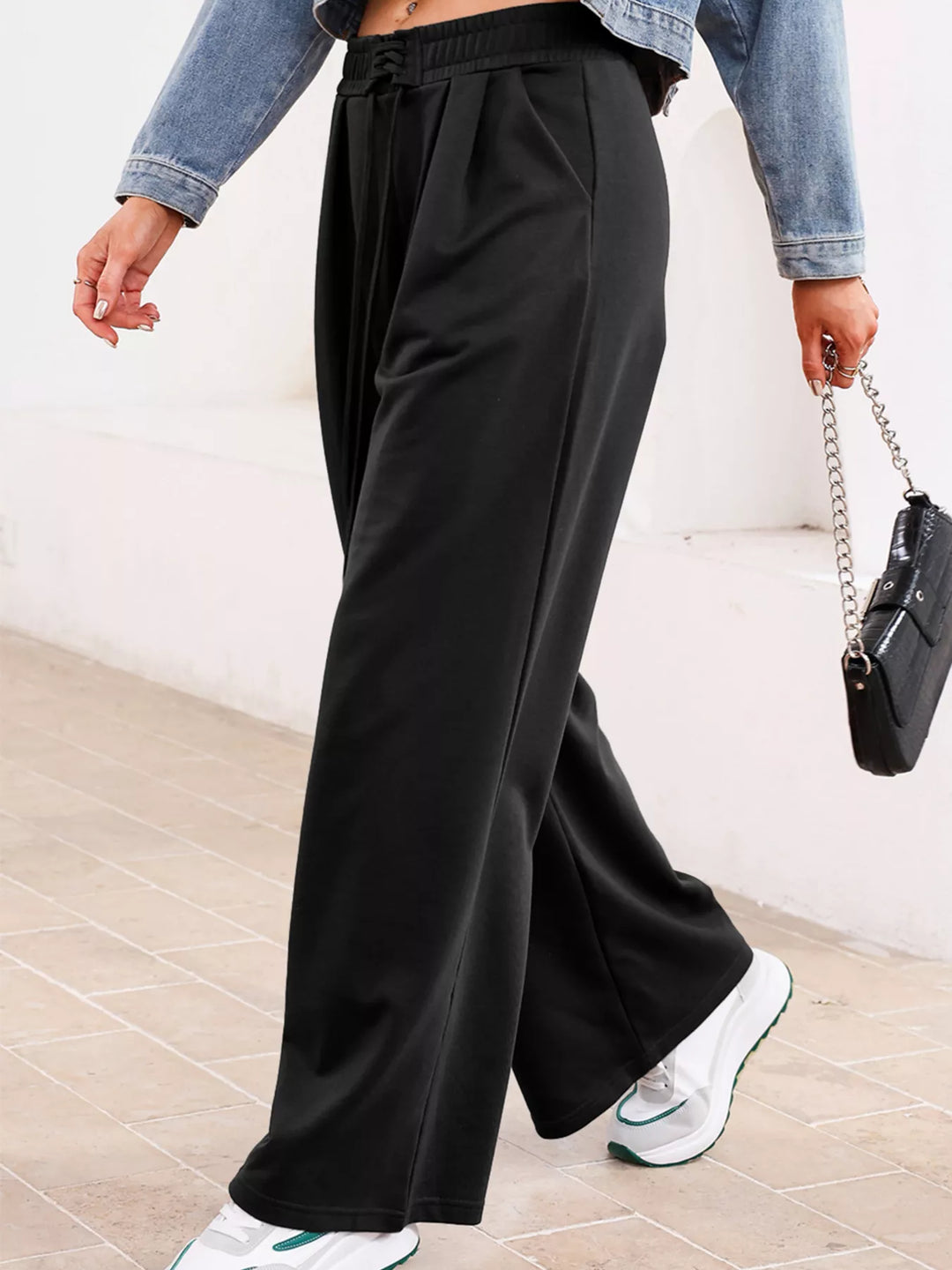 High-rise wide-leg pleated sweatpants with drawstring