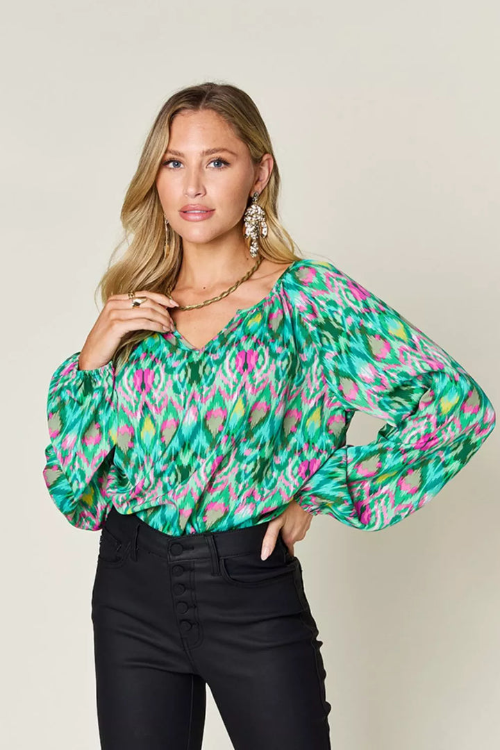 Green Abstract print balloon sleeve blouse with split neck