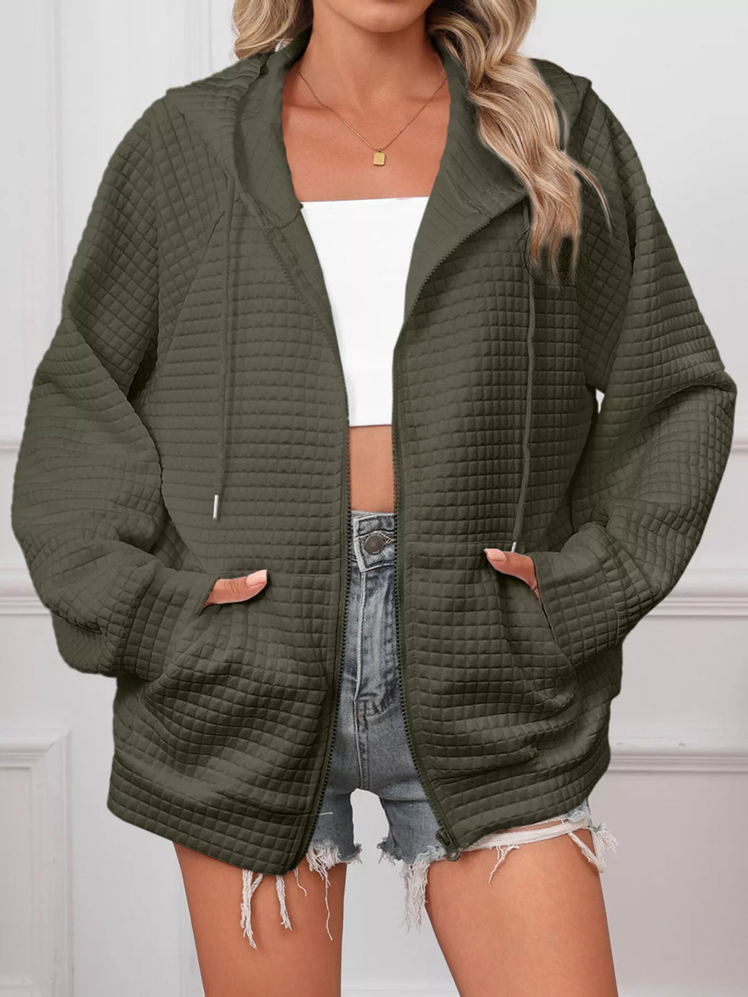 Textured quilted zip-up hooded jacket with pockets