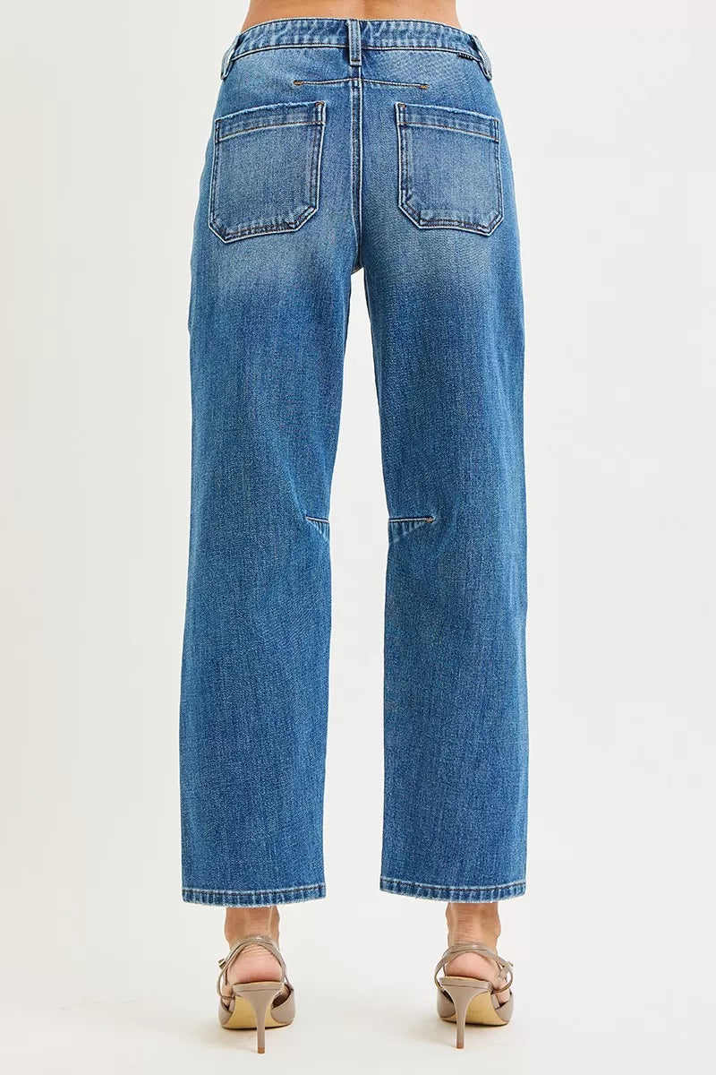Mid-rise barrel leg jeans with front patch pockets