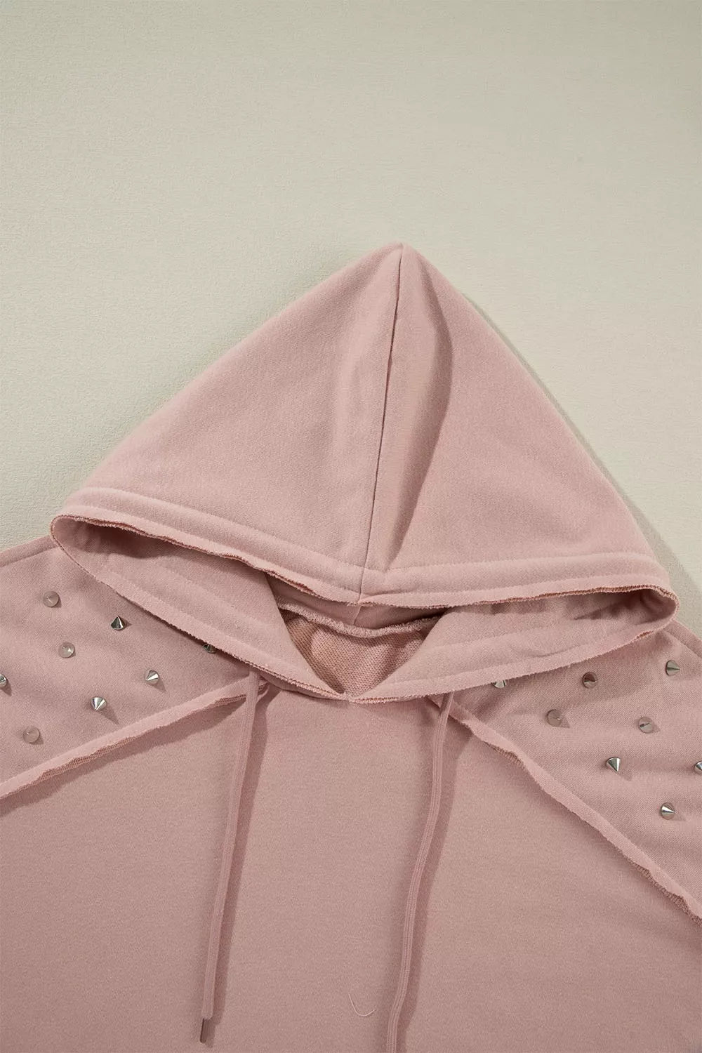 Studded shoulder drawstring hoodie with kangaroo pocket