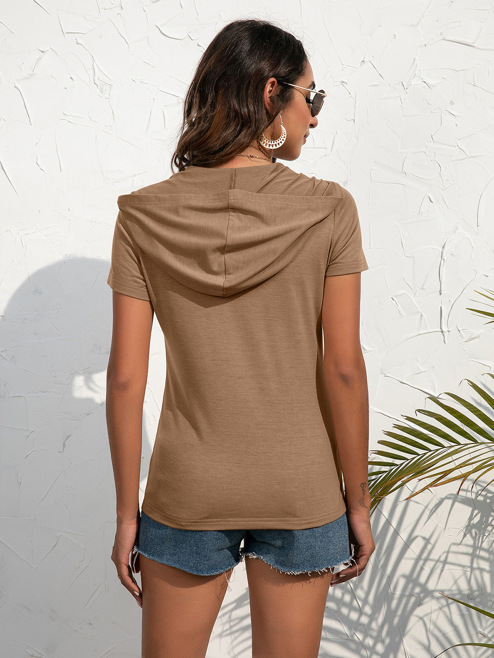Half-zip short sleeve hooded top with flap pockets
