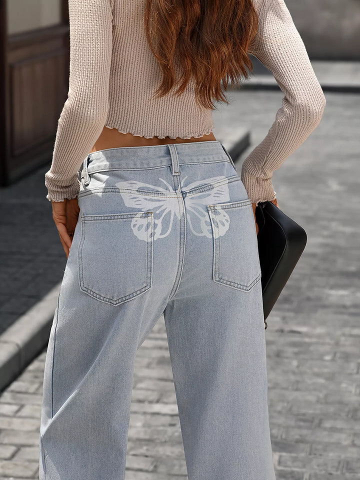 Relaxed high-rise wide leg jeans with front pockets