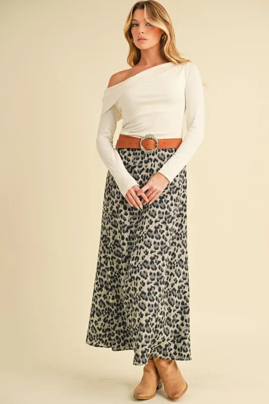Flowy leopard print A-line midi skirt