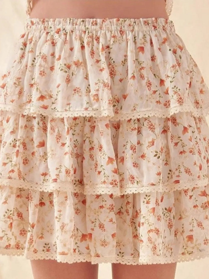 Three-tier floral ruffle mini skirt with lace trim