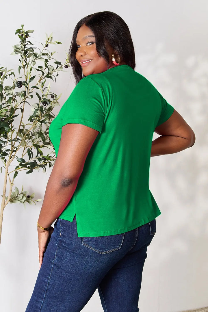 Round neck short sleeve tee in soft rayon knit