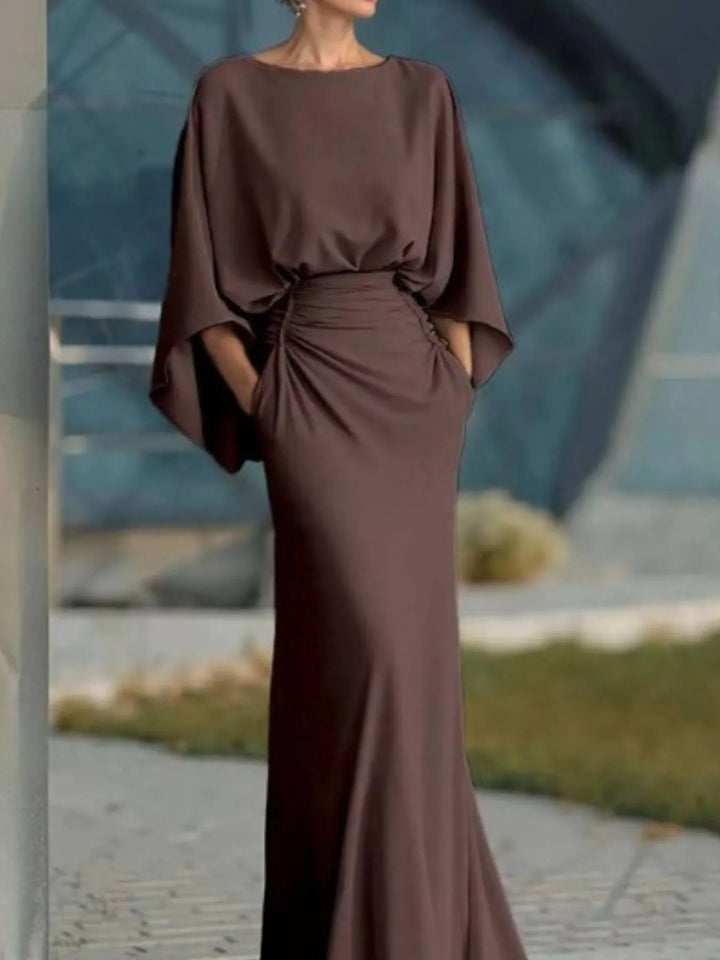 Brown Batwing sleeve maxi dress with ruched waist and pockets