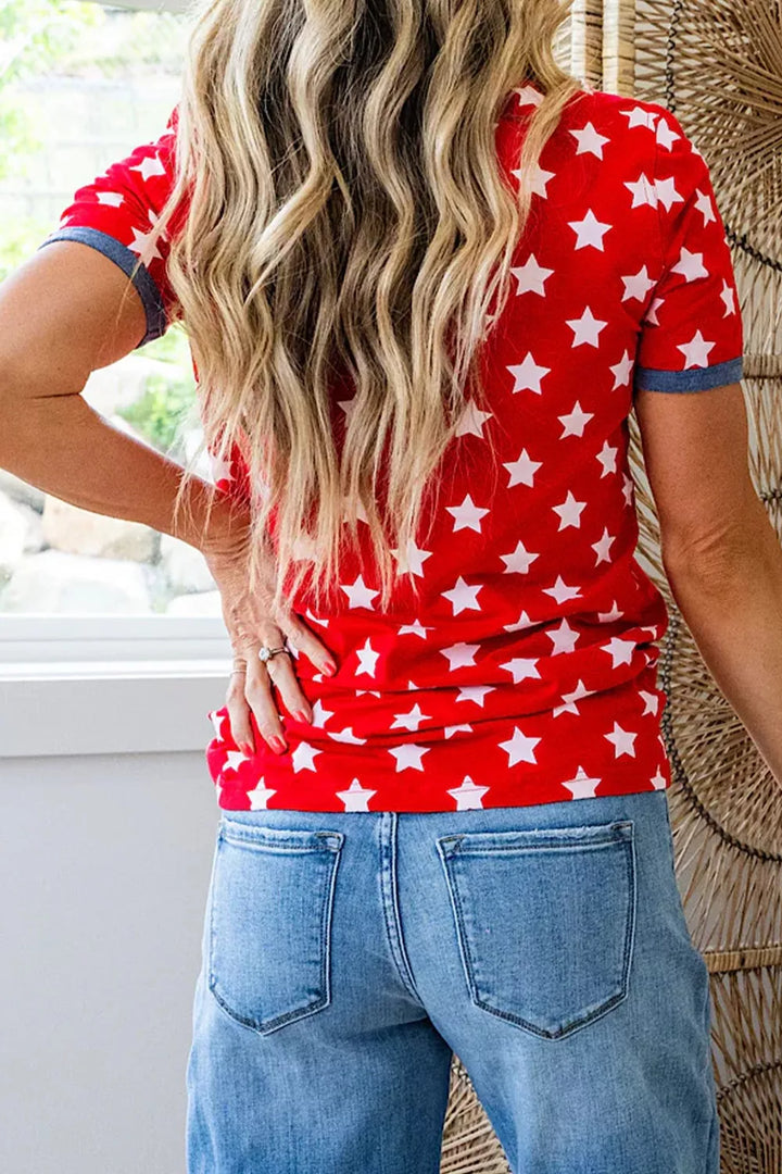 Star print short sleeve tee with contrast binding collar and cuffs