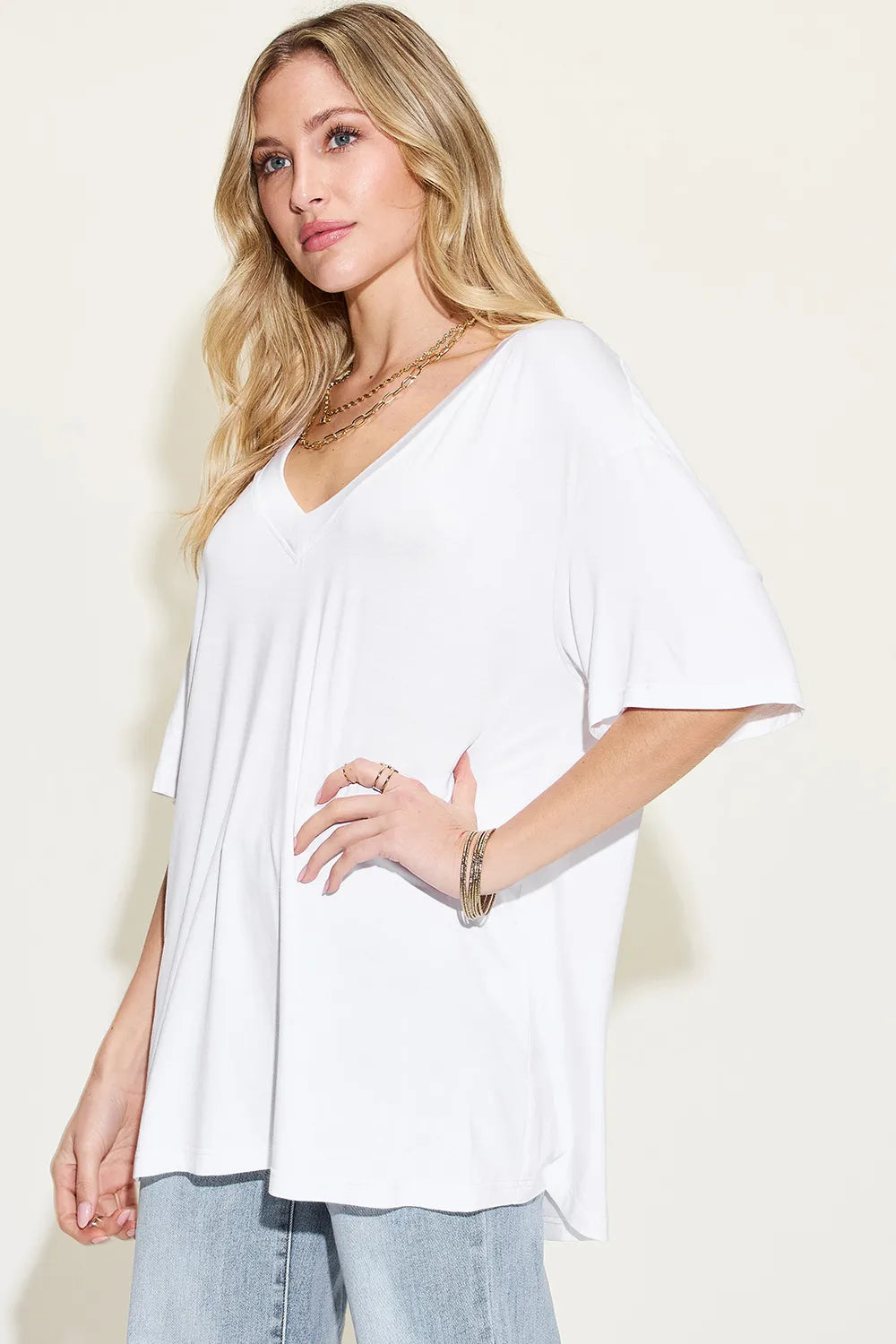 Bamboo blend drop-shoulder v-neck oversized tee