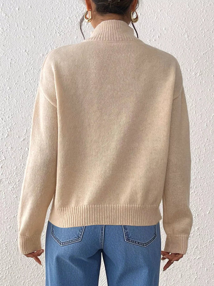 Center seam mock neck knit pullover sweater