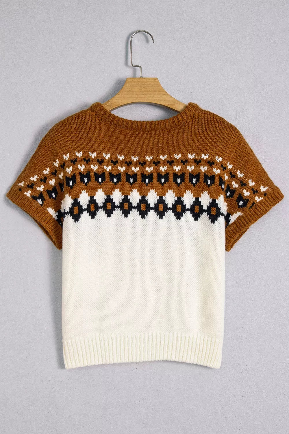 Geometric fair isle short sleeve V-neck sweater