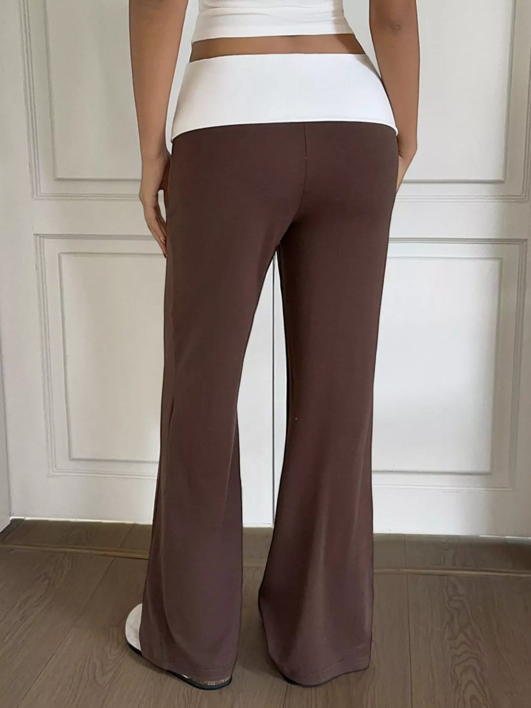 Contrast foldover waistband wide-leg pants