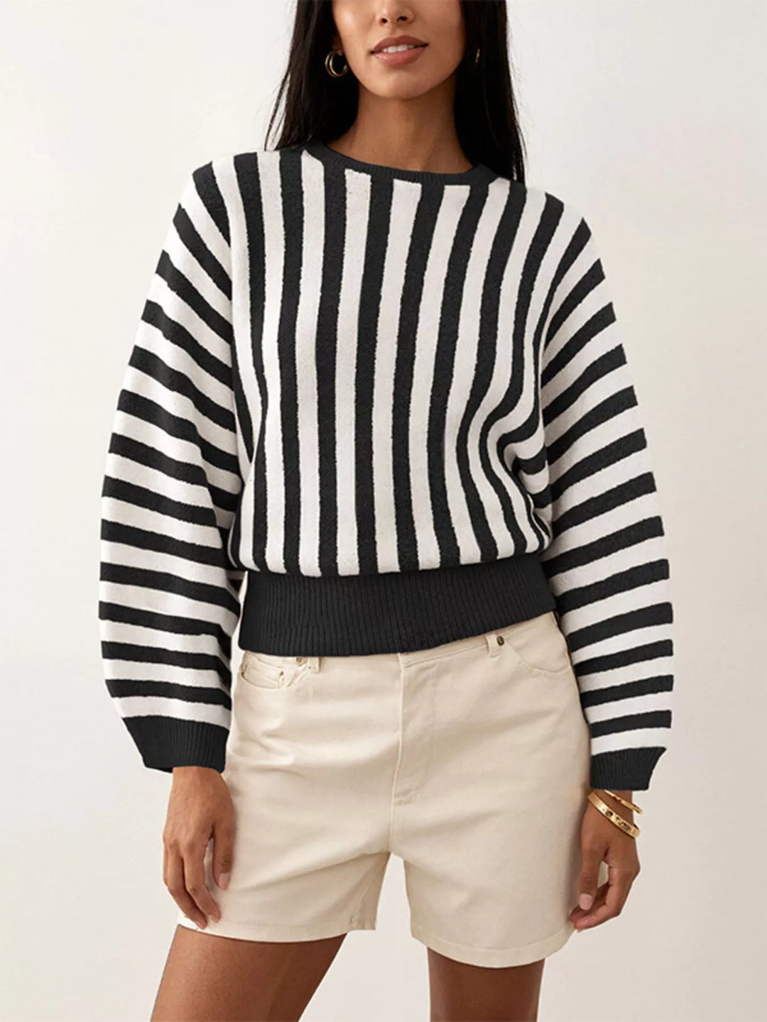 Black Vertical stripe crew neck sweater with ribbed hem