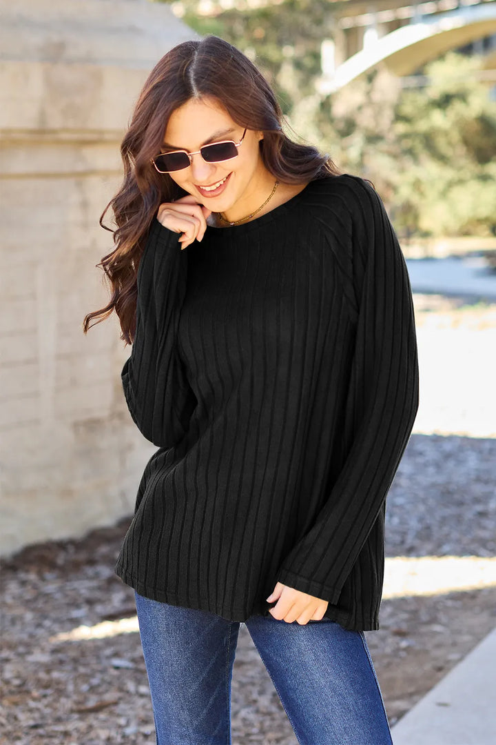 Black Relaxed ribbed knit round neck long sleeve top