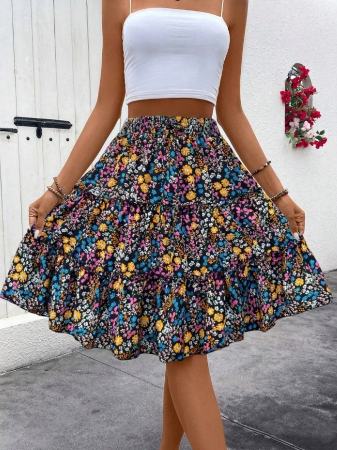 Floral print tiered ruffle mini skirt