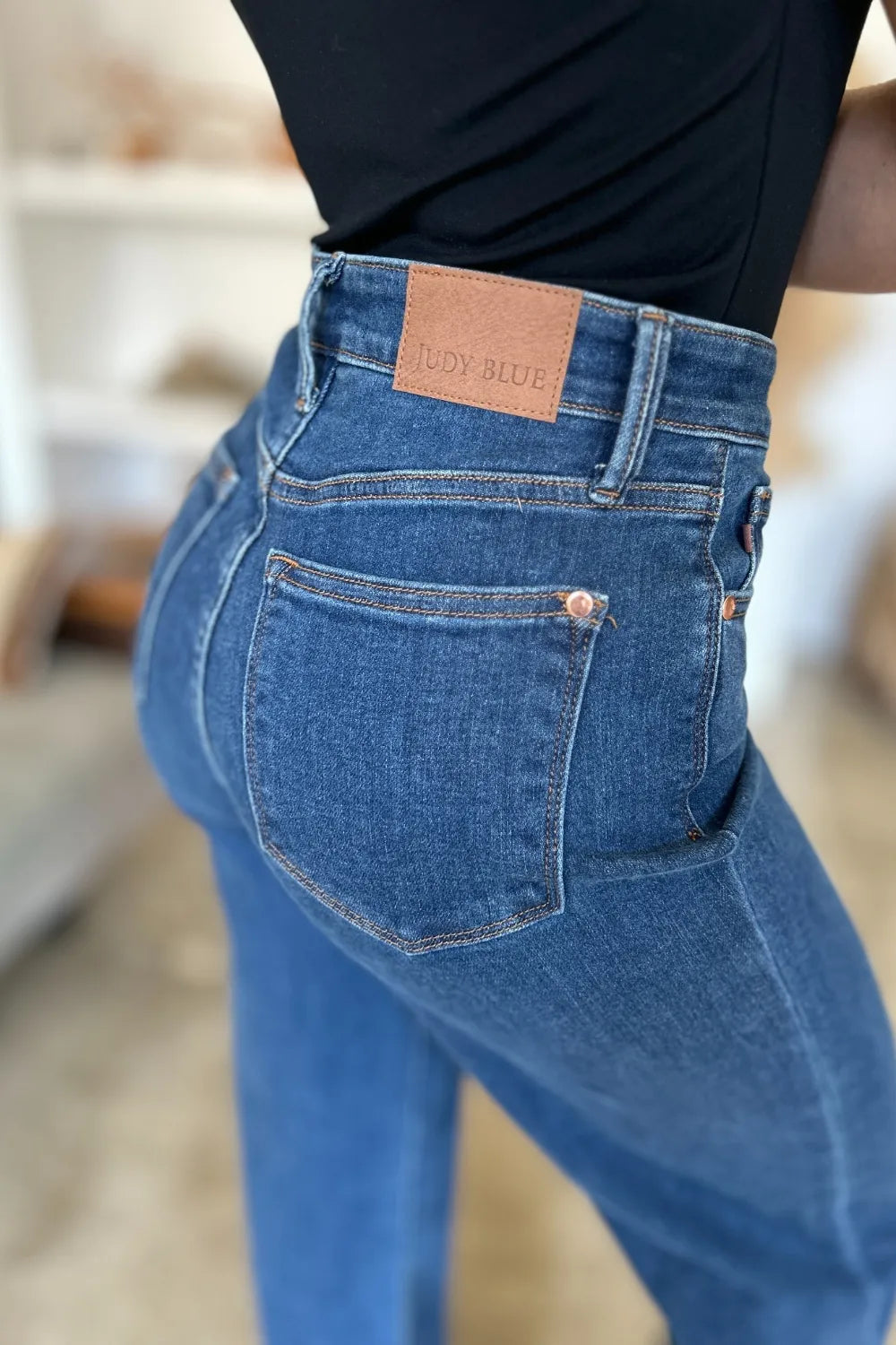 Judy Blue full-size high-rise straight-leg jeans