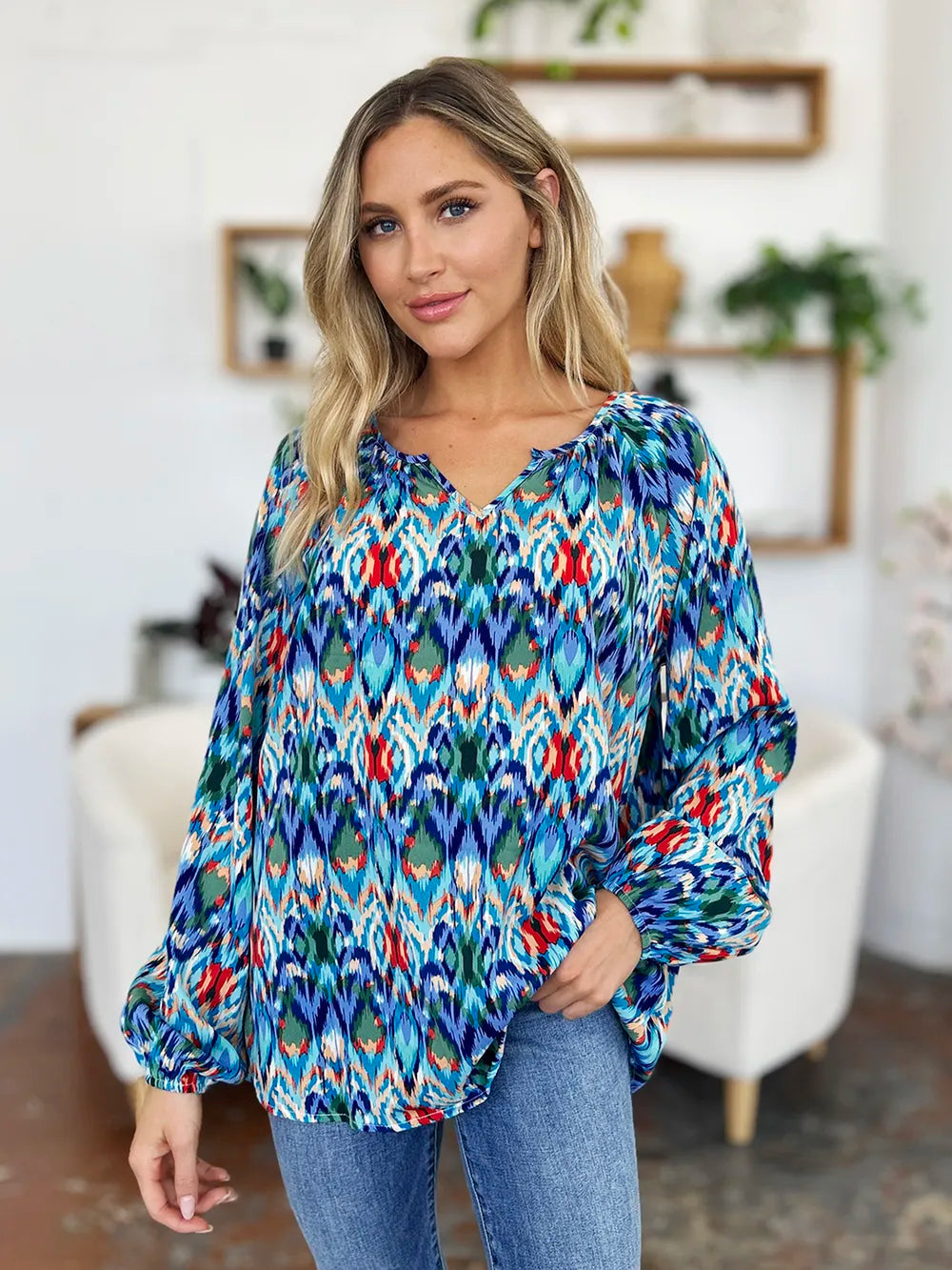 Abstract print balloon sleeve blouse with split neck