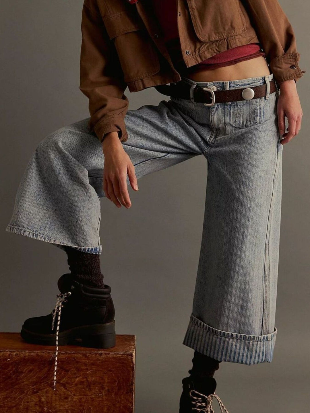 Wide-leg cropped jeans with deep cuffed hem and center seam